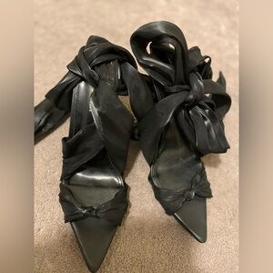 Classy blacks. Bow tie heels